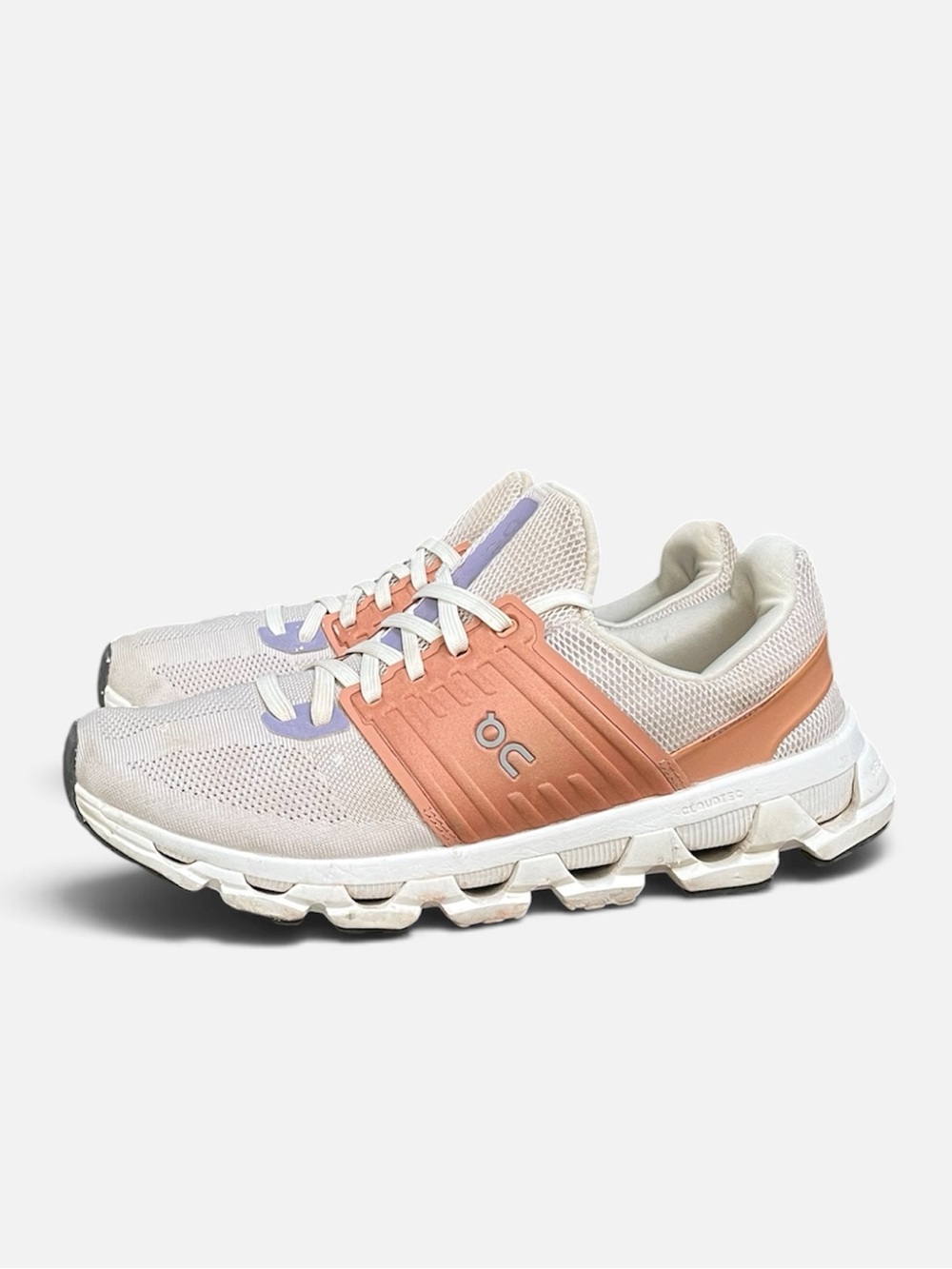 On Running Cloudswift 3AD in Sandstone Women’s 9.5; Men’s 8